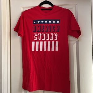 NWOT Red patriotic men’s T-shirt
